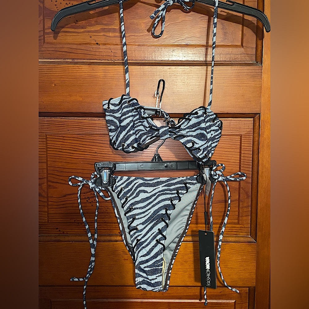 Brand New With Tags Fashion Nova Swimsuit Set *make offers*